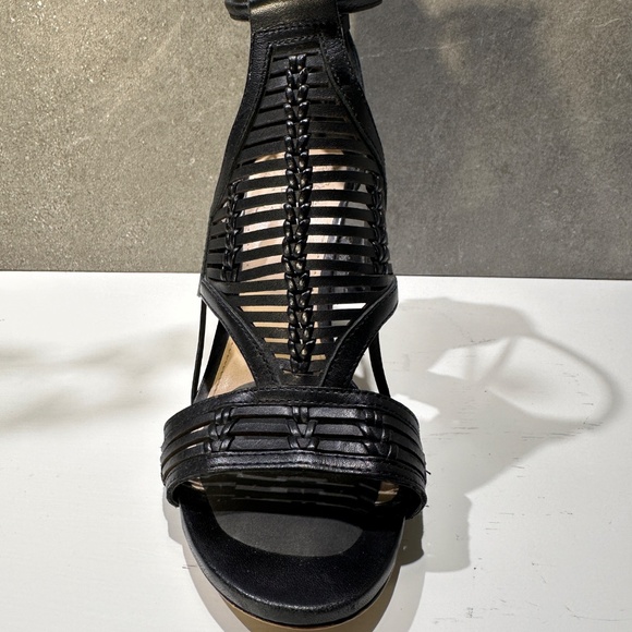 Vince Camuto Ceara block heel - Picture 3 of 8